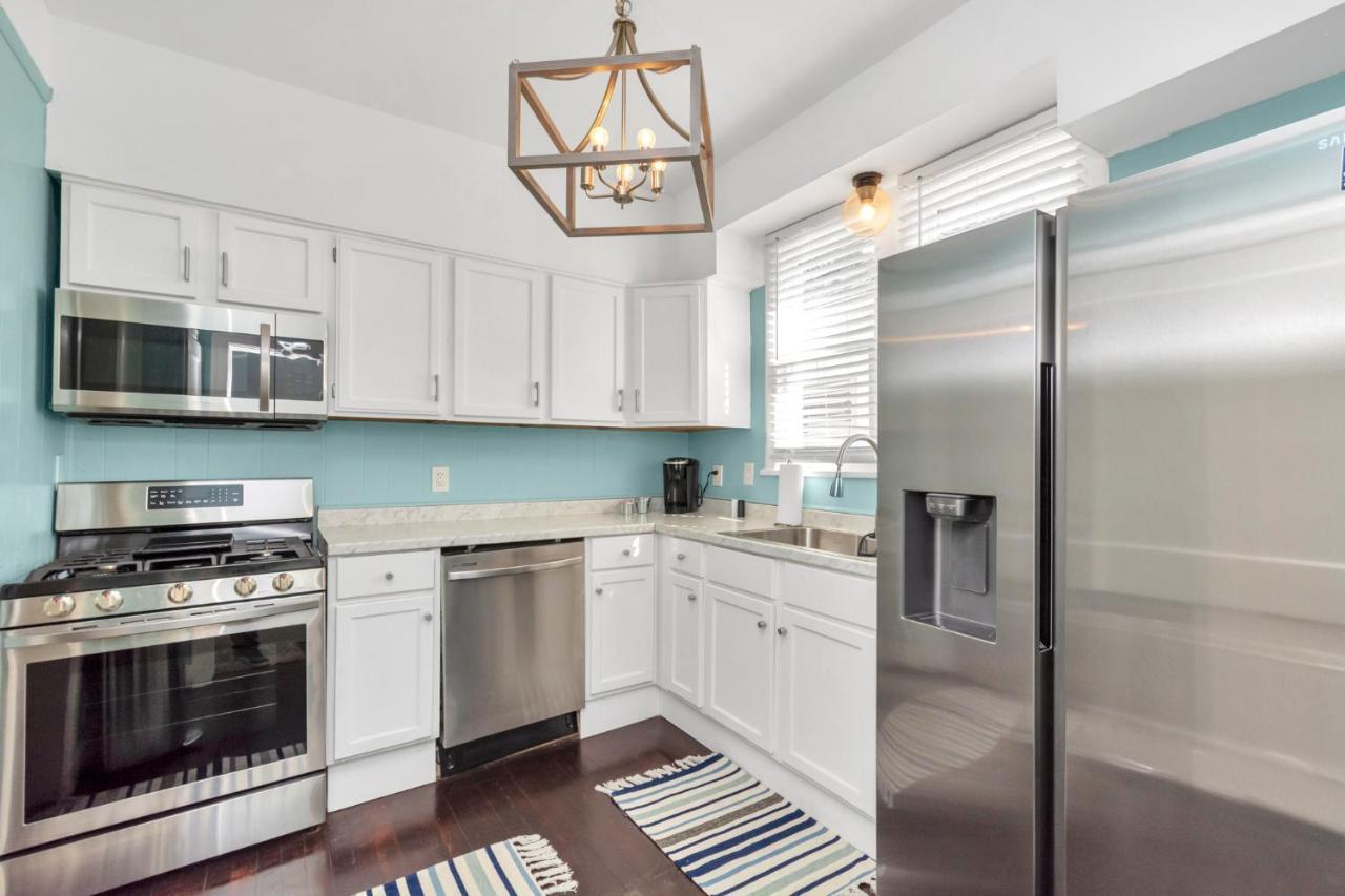 2 Kitchens,2 Living Rooms,4 Bedrooms-Close To All! غالفيستون، تكساس المظهر الخارجي الصورة