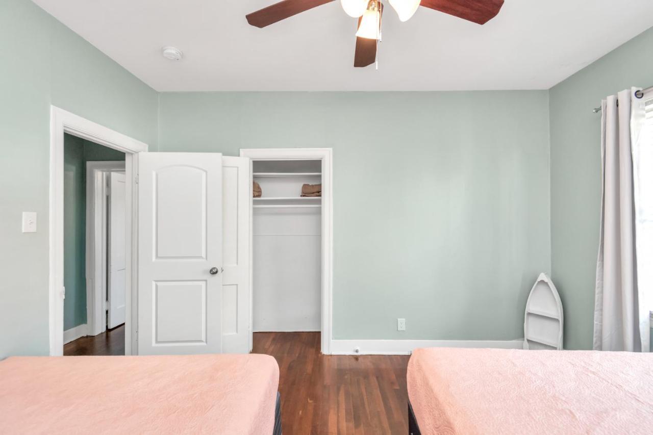 2 Kitchens,2 Living Rooms,4 Bedrooms-Close To All! غالفيستون، تكساس المظهر الخارجي الصورة