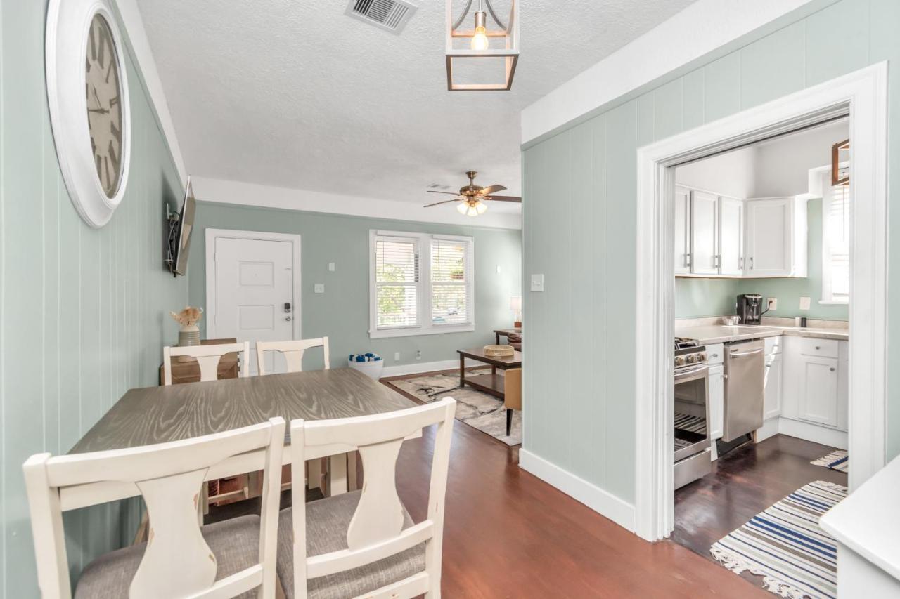 2 Kitchens,2 Living Rooms,4 Bedrooms-Close To All! غالفيستون، تكساس المظهر الخارجي الصورة